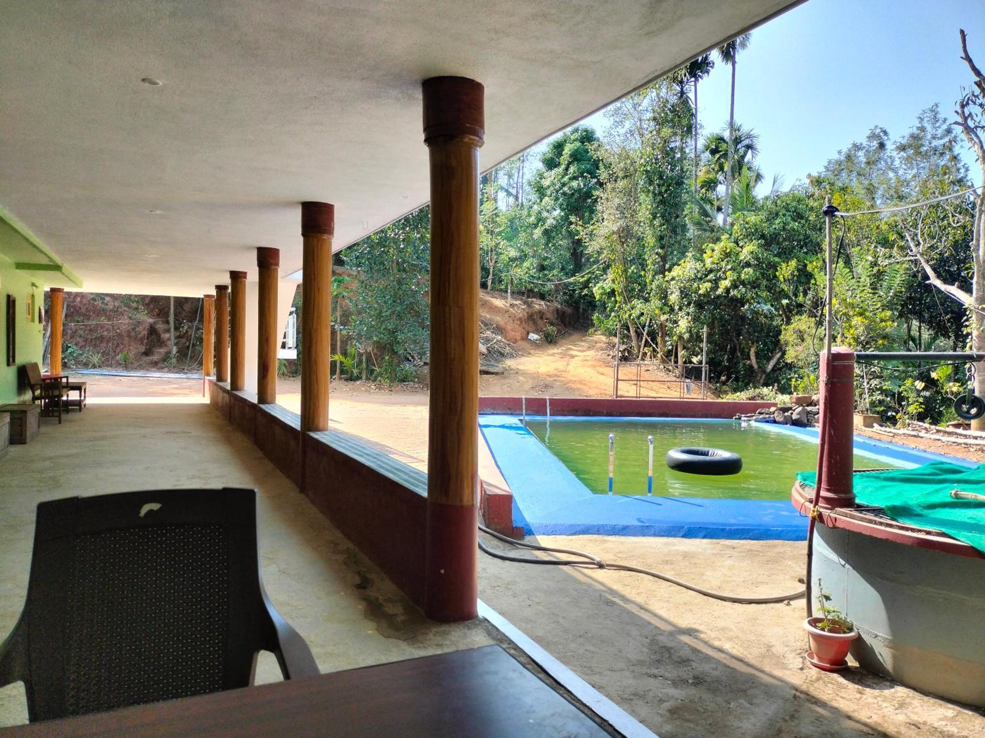 Sambrama Wood House Villa Madikeri Bagian luar foto