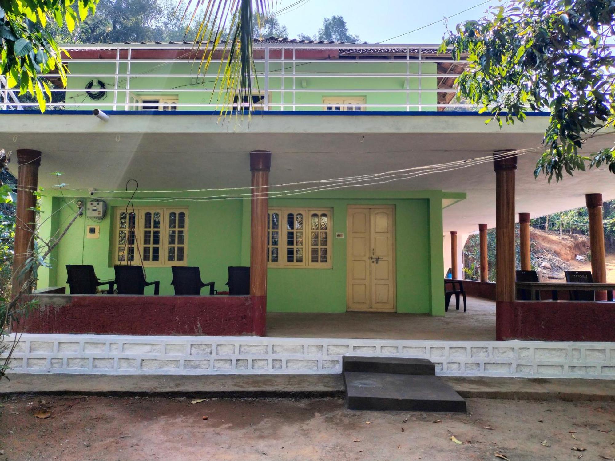 Sambrama Wood House Villa Madikeri Bagian luar foto