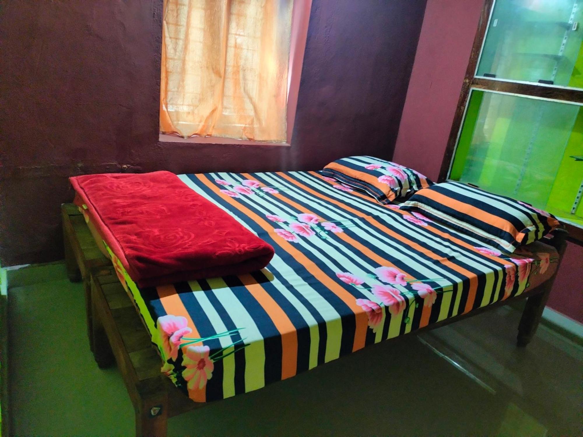 Sambrama Wood House Villa Madikeri Bagian luar foto