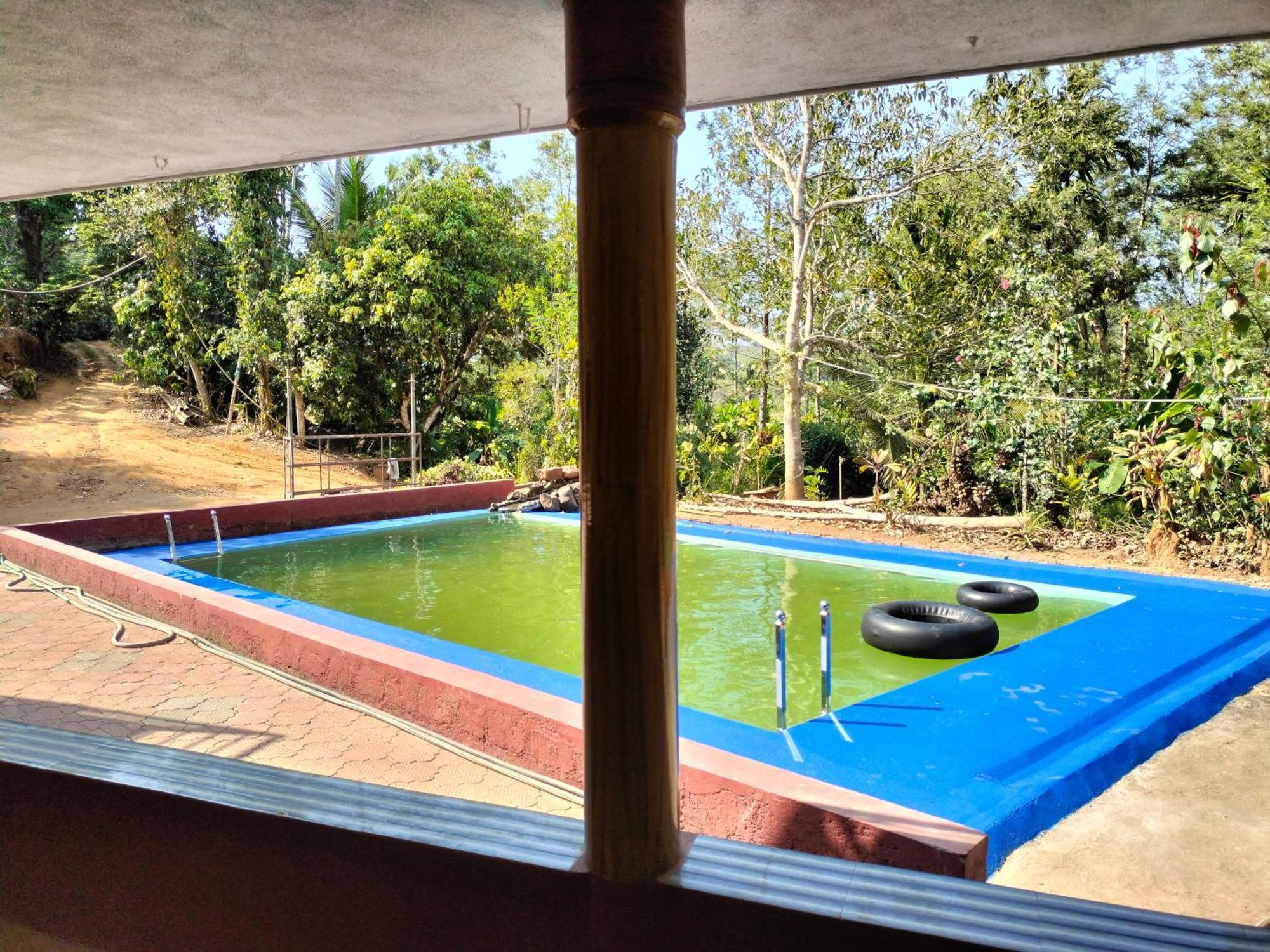 Sambrama Wood House Villa Madikeri Bagian luar foto